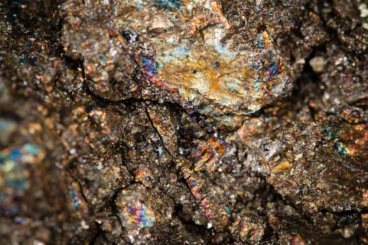 Principal-to-principal iron ore transaction